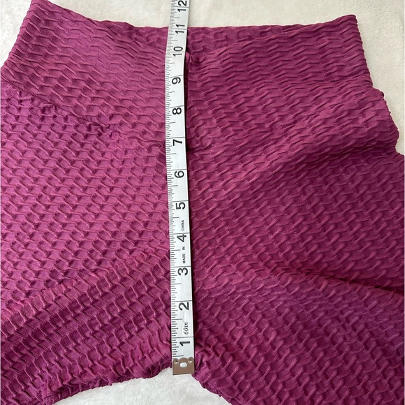 Booty by Brabants Croco Full Length Leggings - Picture 9 of 9